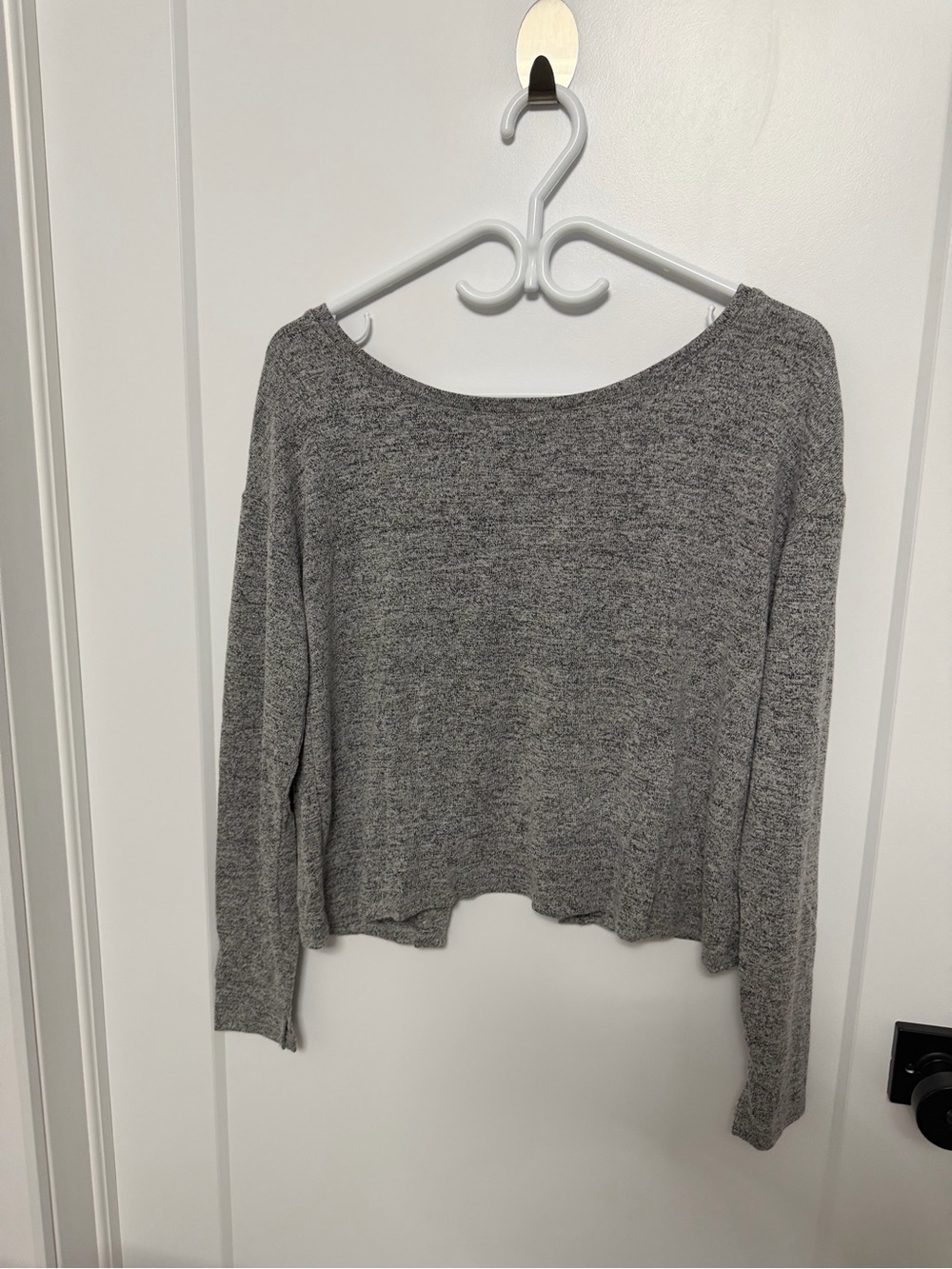 Garage Heather Gray Lightweight Long-Sleeve Cropped Top
